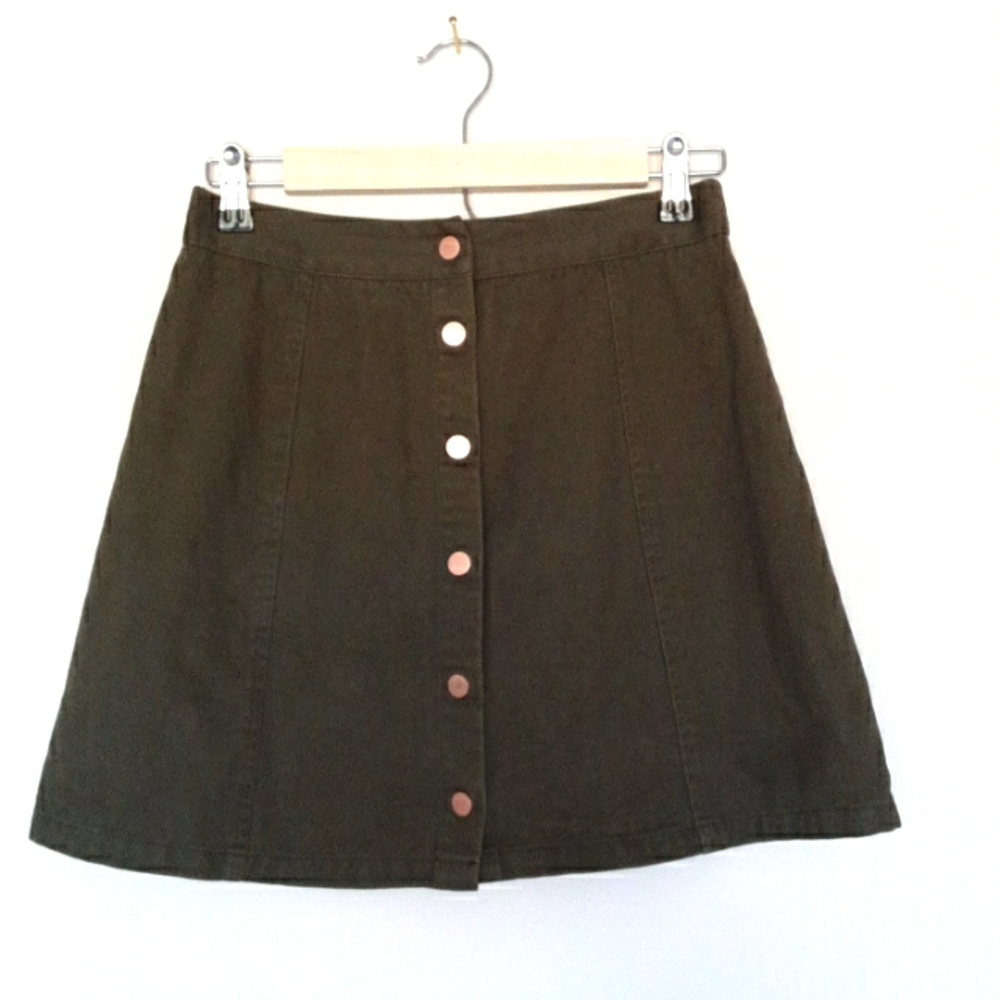 Olive Greeb button up mini skirt